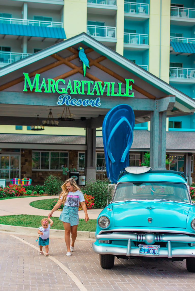 5 Reasons to Stay at Margaritaville Resort Gatlinburg. Abraidedblonde