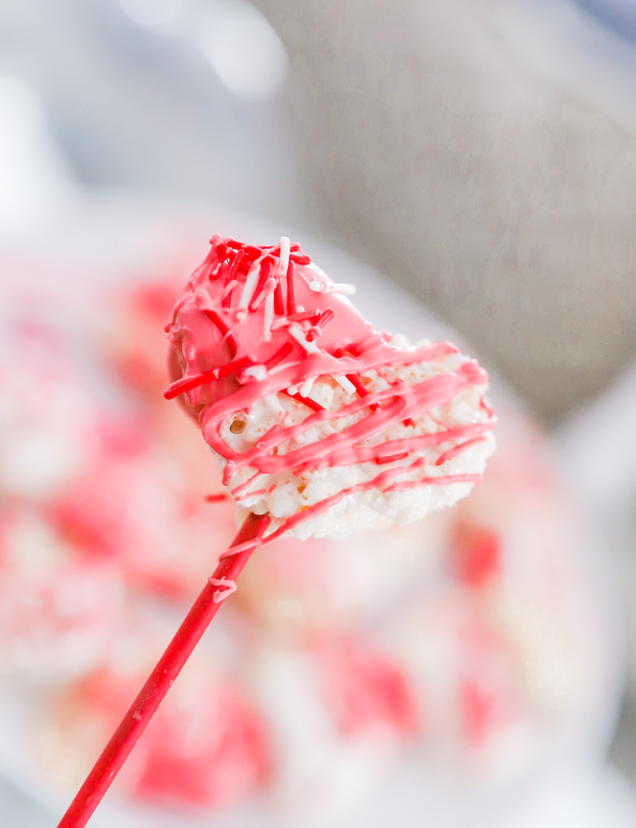 Valentine's Day Rice Krispie treat pop